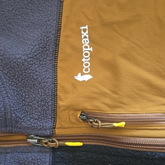 Cotopaxi Quartet Zip Size Large - Picture 2 of 4